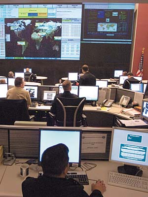 TAO的任務非常簡單:偷偷潛入國外目標的電腦及電信系統,破解密碼,解除保護目的電腦的電腦安全系統,盜走存儲在電腦硬碟上的資料