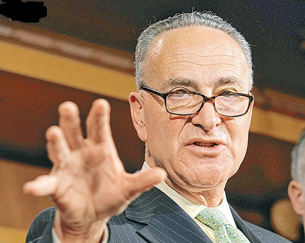 舒默指摘普京教唆斯諾登逃走。