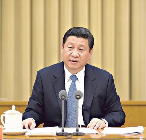 資深中國新聞工作者程翔稱,習近平一年曾三次分別在年初南巡、全國宣傳工作會議和國慶期間,提出要避免「蘇聯式崩潰」,證明中共眼中最大的內憂,就是政權的延續性。