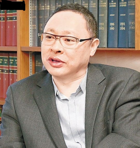 戴耀廷指周南的言論，想阻嚇香港人不參與「6.22」佔中公投及七一遊行。