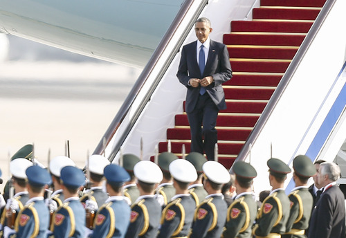 奧巴馬抵達北京,將出席APEC峰會。